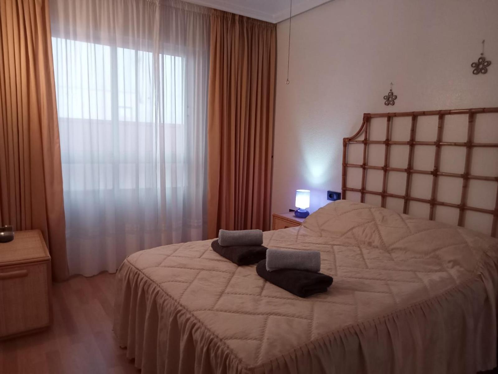 Casa Martita Lägenhet Torrevieja Exteriör bild